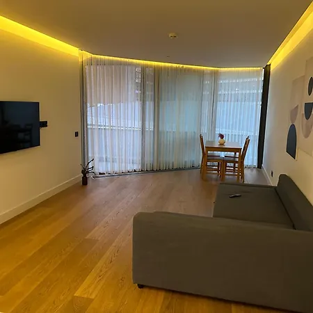 Prime Residances Deluxe King Hotel